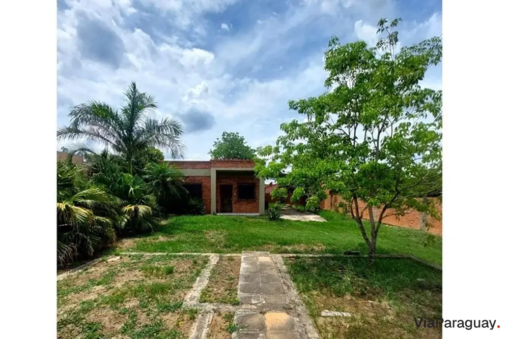 2-Bedroom House for Sale in Villeta