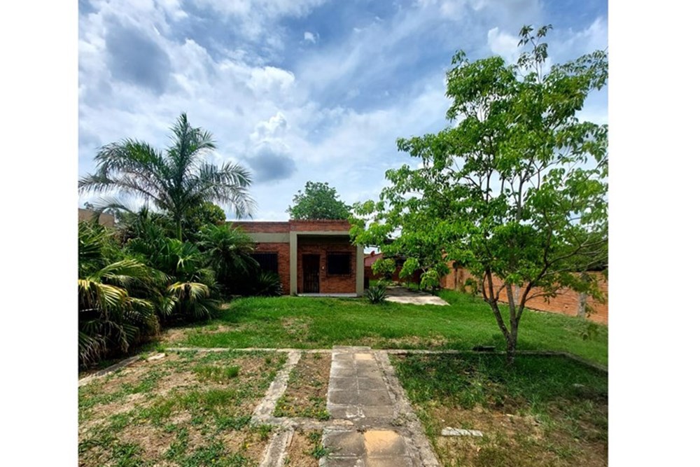 Casa de 2 dormitorios en venta en Villeta