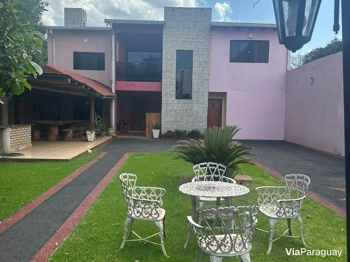 3-bedroom house for rent in Barrio Acaray
