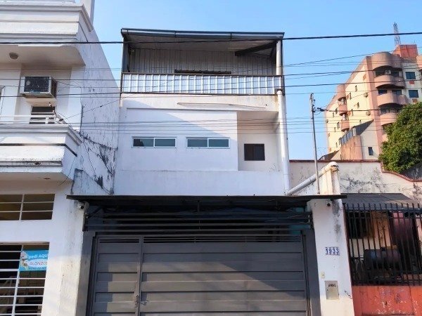 Casa de 3 niveles en venta en Asunción — Barrio Ciudad Nueva, USD 160.000