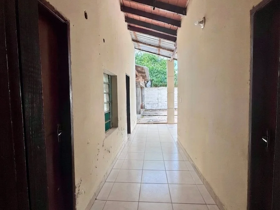 Casa de 6 quartos em Capiatá, Bairro San Roque