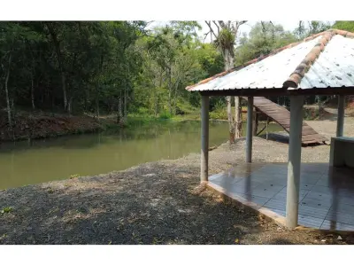 Casa de campo con arroyo en venta en Los Cedrales, 4,43 has