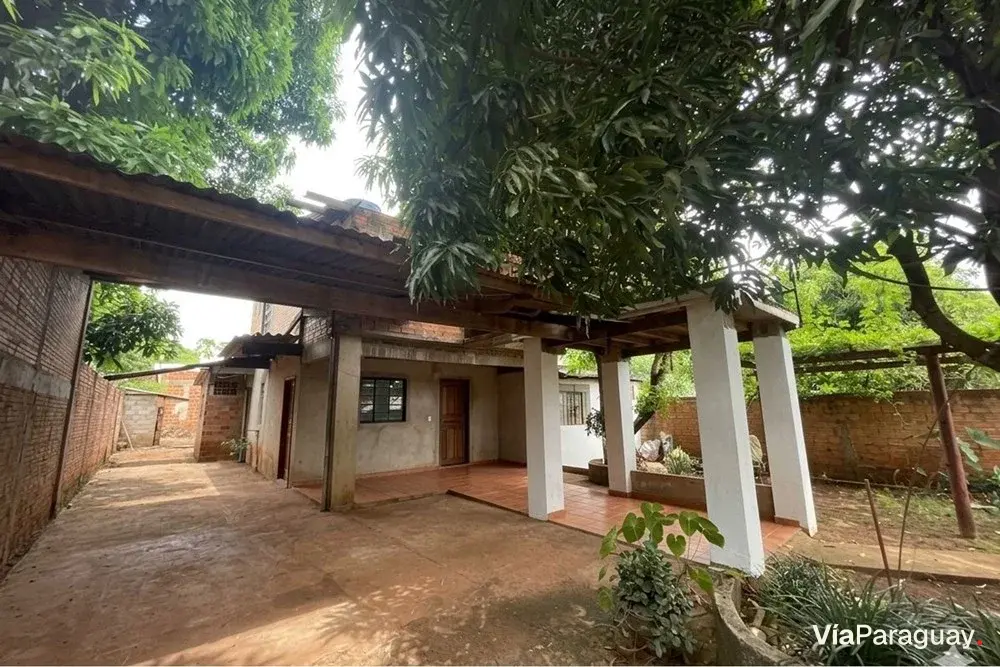 Casa de dois andares para terminar à venda no Trigal 3