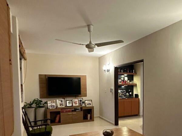 Casa de dos plantas en venta en zona Villa Olimpia, San Lorenzo