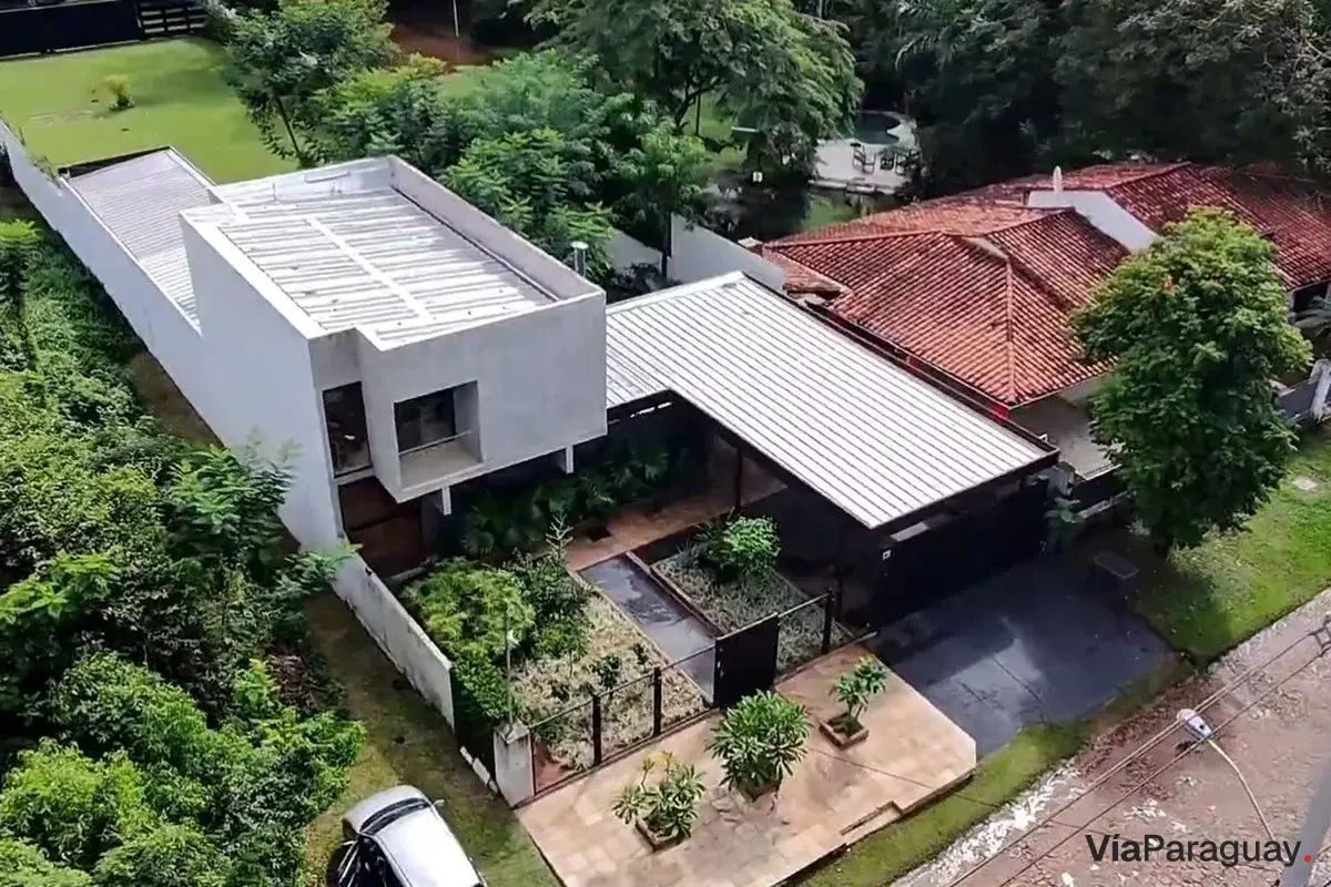Casa de lujo en venta con piscina en San Bernardino
