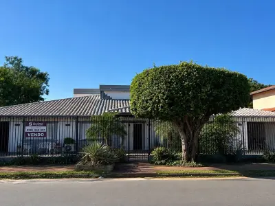 Single-Story House with Pool in Villa Adela, Luque