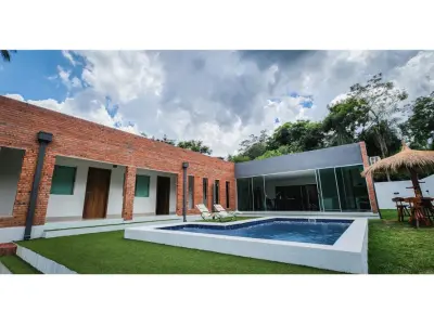 Casa de verão para alugar em San Bernardino