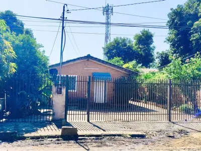 Casa doble en venta en Laurelty, Luque