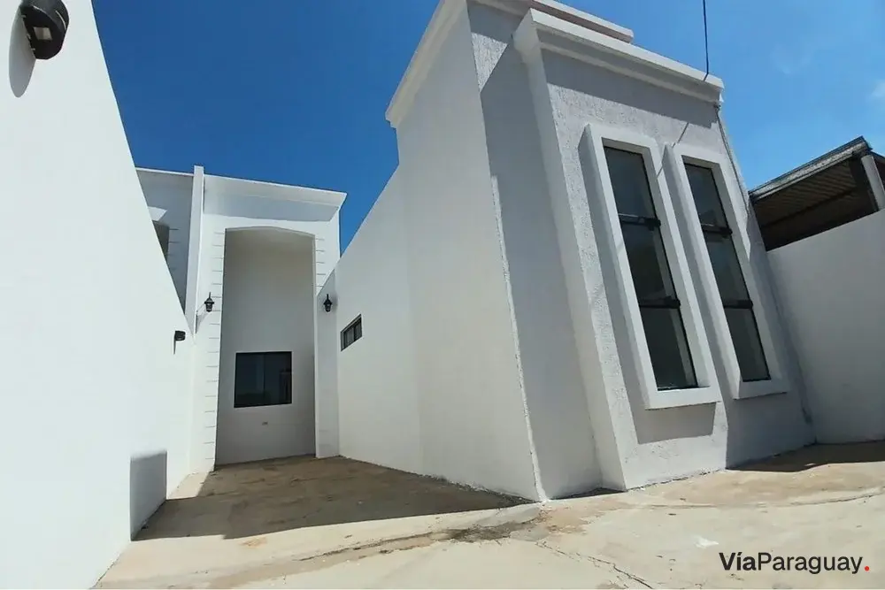 Casa dúplex en venta en Pilar del Norte, Limpio
