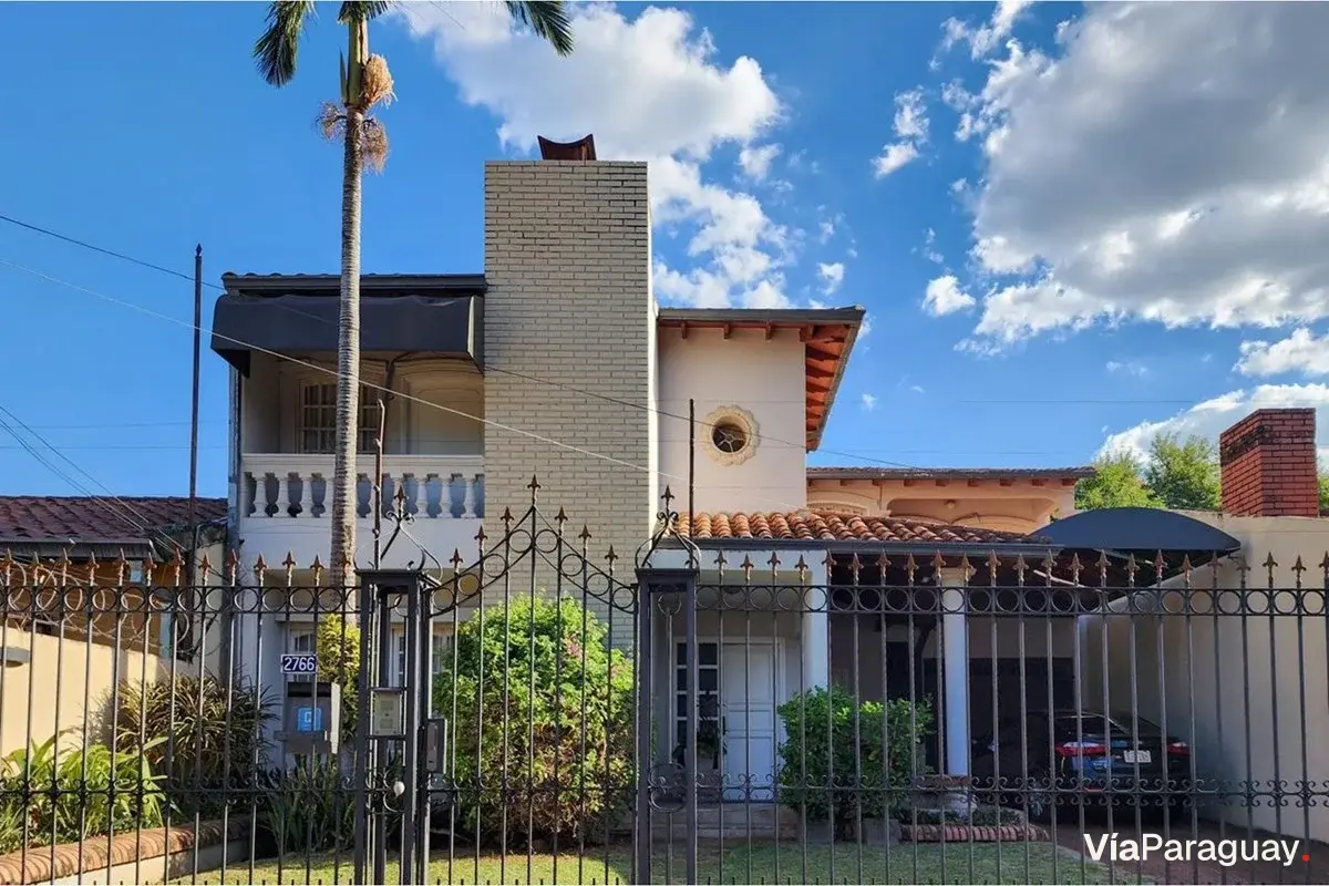 House for rent as office in San Cristóbal, Asunción