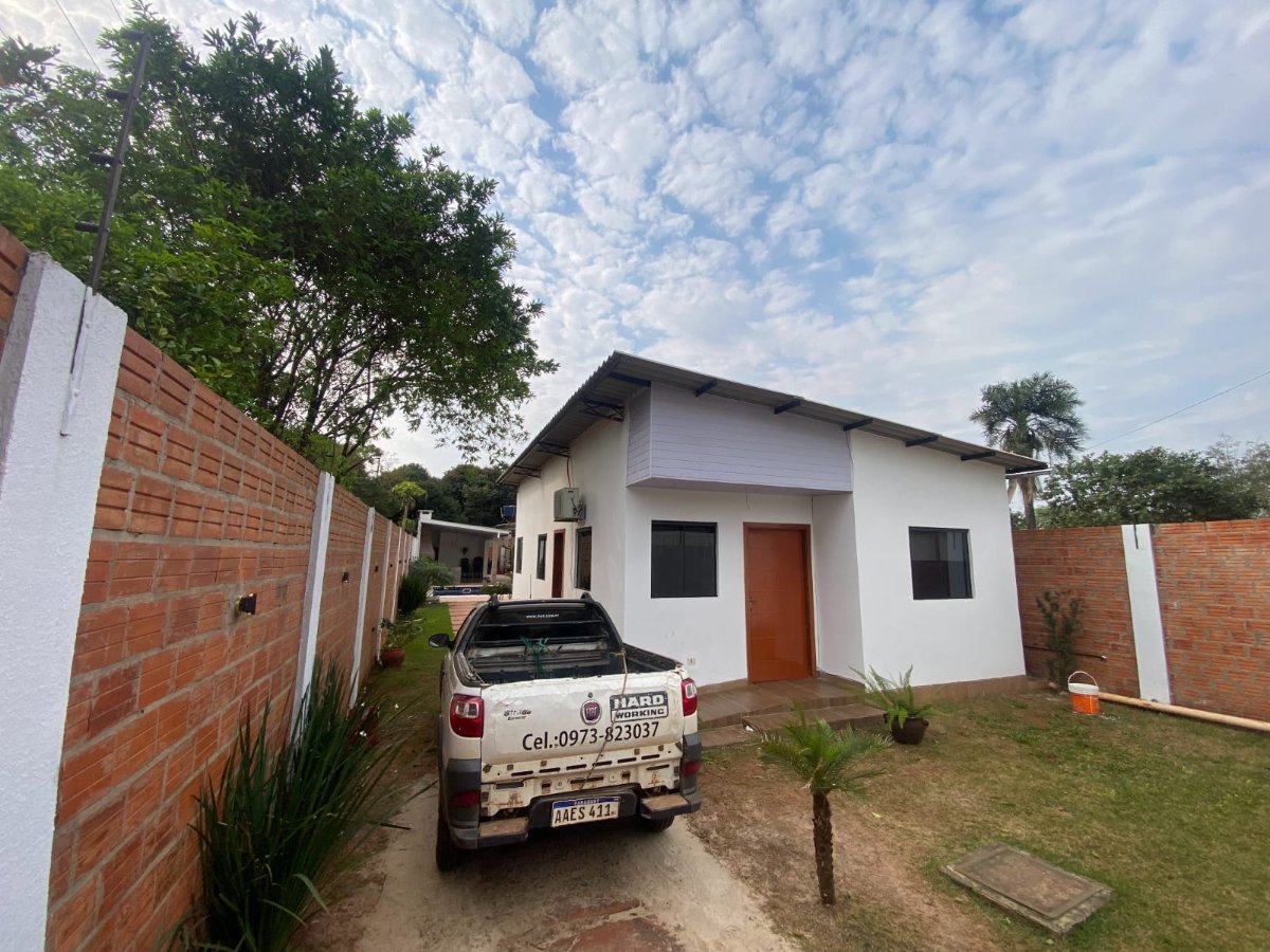 Casa en alquiler con 3 dormitorios en Ciudad Nueva