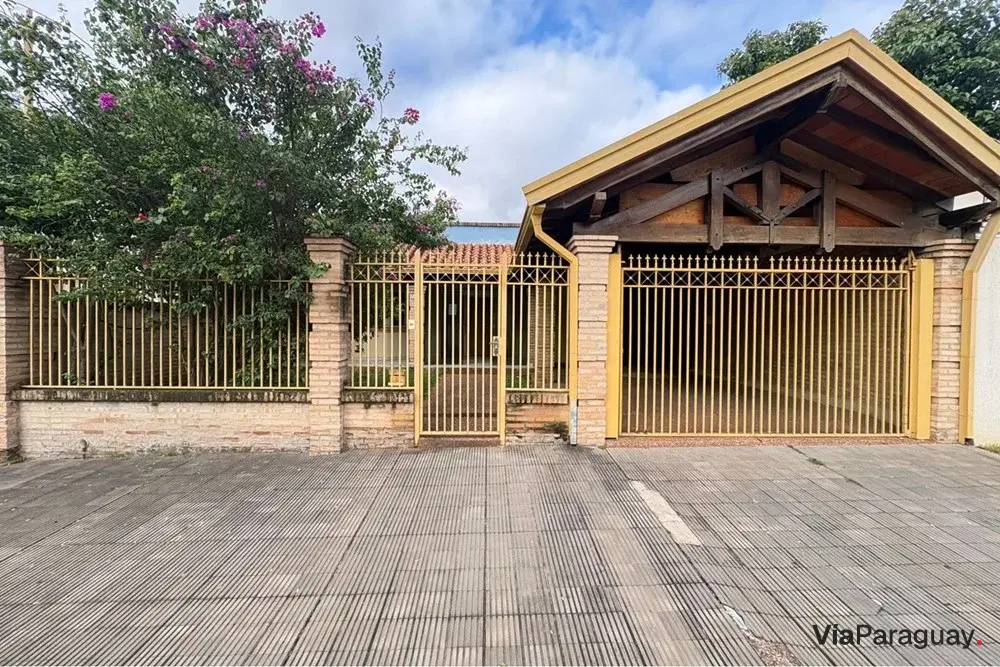 Casa en alquiler en Asunción, B° Republicano
