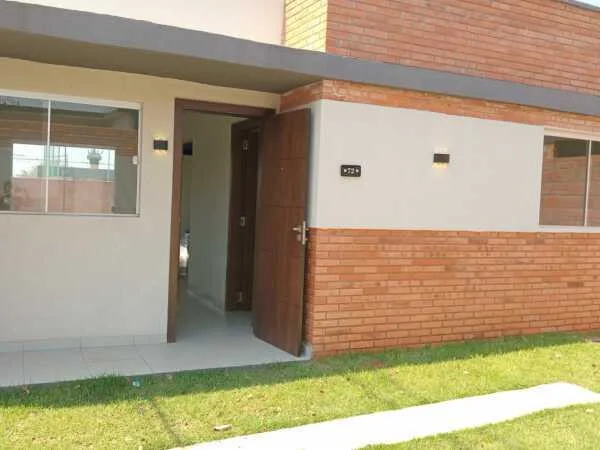 Casa para alugar no condomínio fechado Arasy 2, Luque - 3 quartos