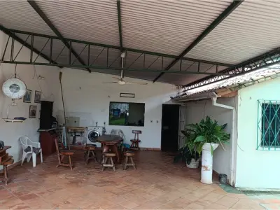 Casa para alugar em Capiata, bairro Retiro, 2 andares