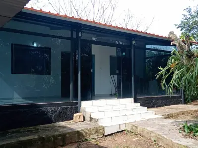 Casa en Alquiler en Ecos del Lago, Areguá | 2 Dormitorios