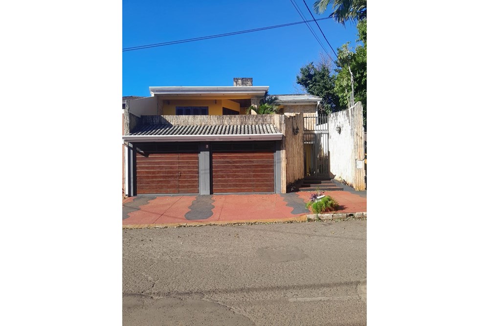 Casa para alugar no centro de Encarnación, Itapúa