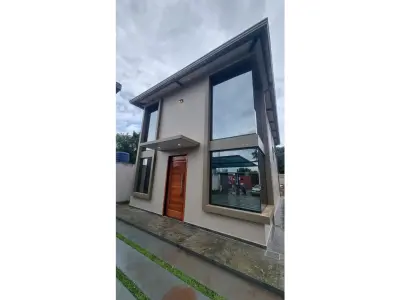 Casa para alugar em Hernandarias, Alto Paraná