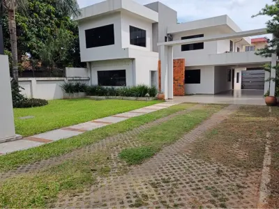 Casa para alugar em Laguna Sati, Fernando de la Mora