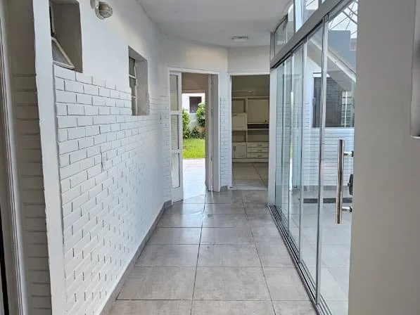 Casa en alquiler en Las Mercedes, Asunción
