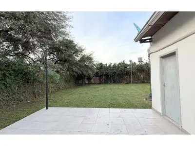 Casa en alquiler en Loma Plata, Boquerón