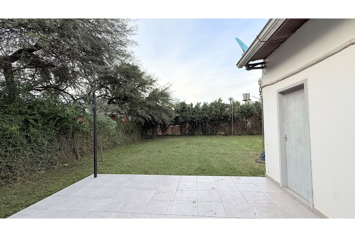Casa en alquiler en Loma Plata, Boquerón