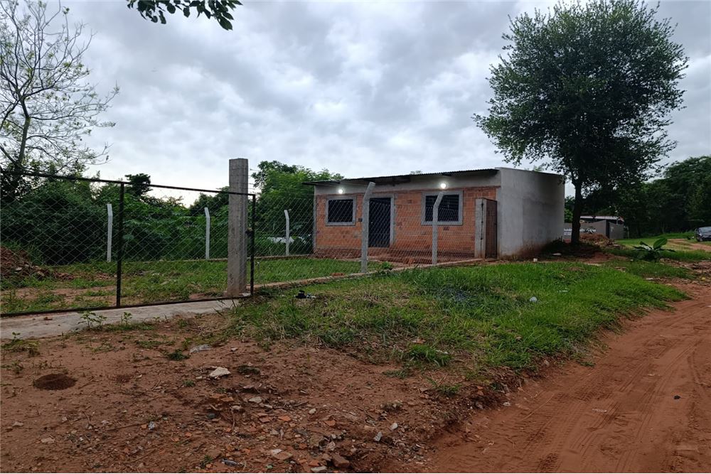 Casa en alquiler en Ñemby, Central