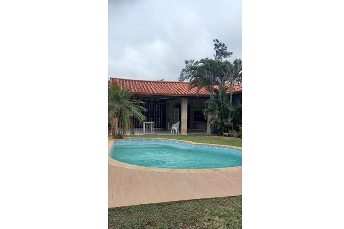 Casa en alquiler en San Bernardino con piscina y jardín