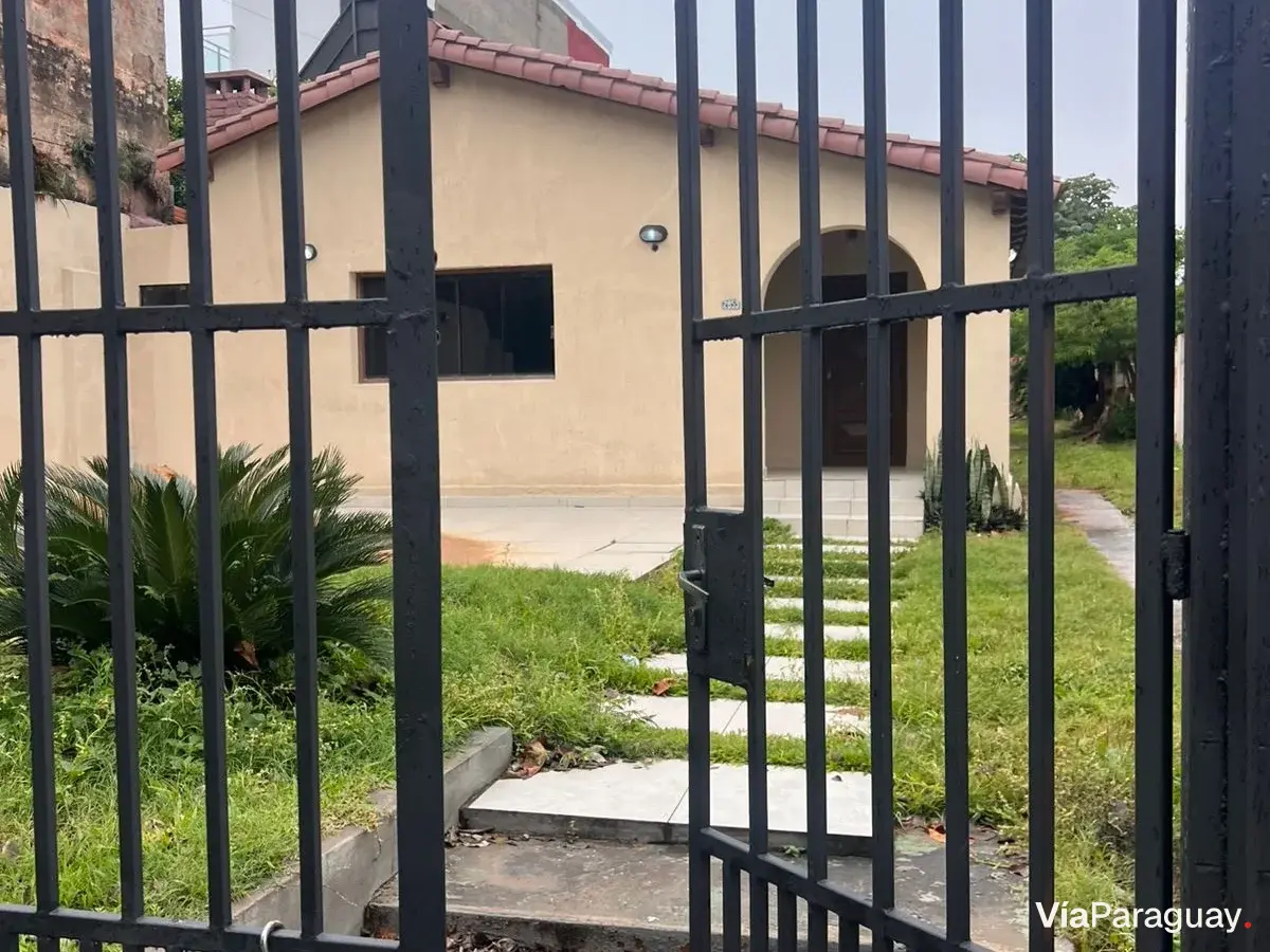 Casa para alugar em San Vicente, Assunção
