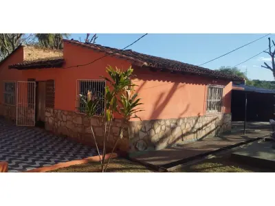 Casa para alugar em Valle Karé, Itauguá, com 6 dormitórios