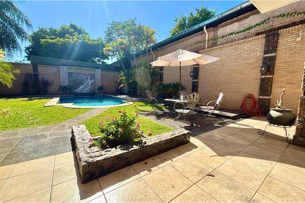 House for rent in Villa Aurelia, Asunción