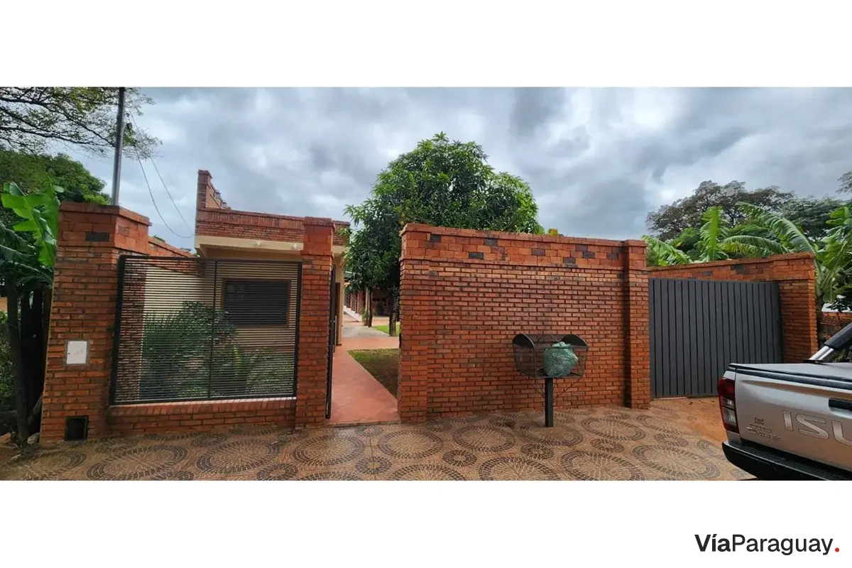 Casa para alugar ideal para escritório em Capiatá