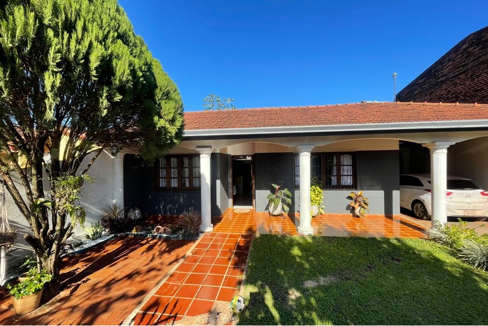 Casa para alugar por dia em Encarnación, Itapúa