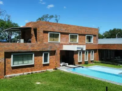 House for temporary rental in Condominio Ayres del Sol, San Bernardino — 5 bedrooms