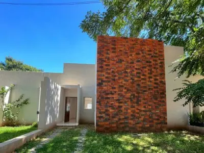 Casa en barrio cerrado en Limpio, Central