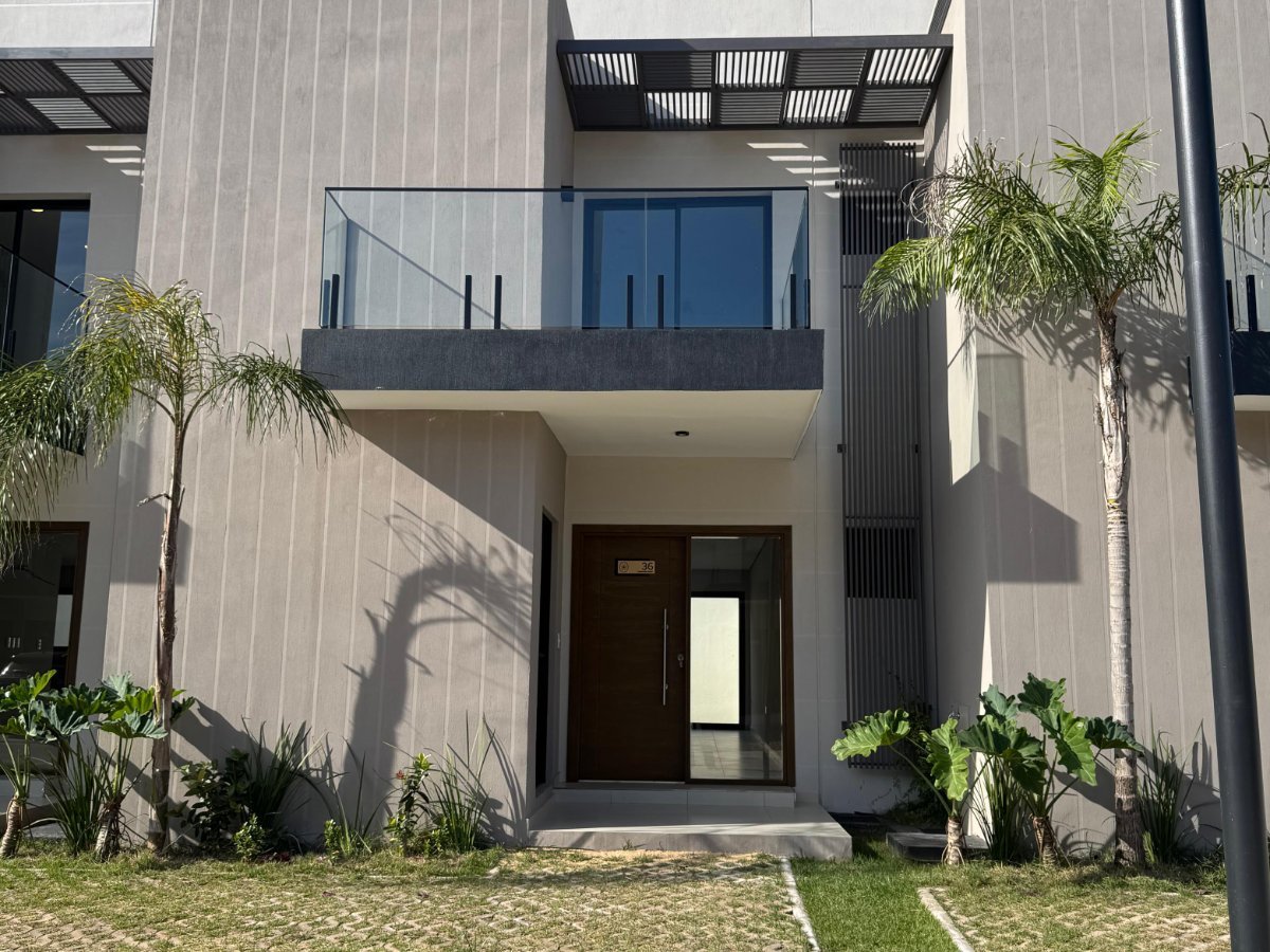 Casa en condominio en venta en la zona Yacht, Lambaré