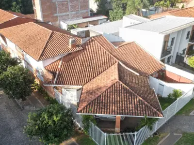 Casa de esquina com 4 quartos no bairro San Cristóbal