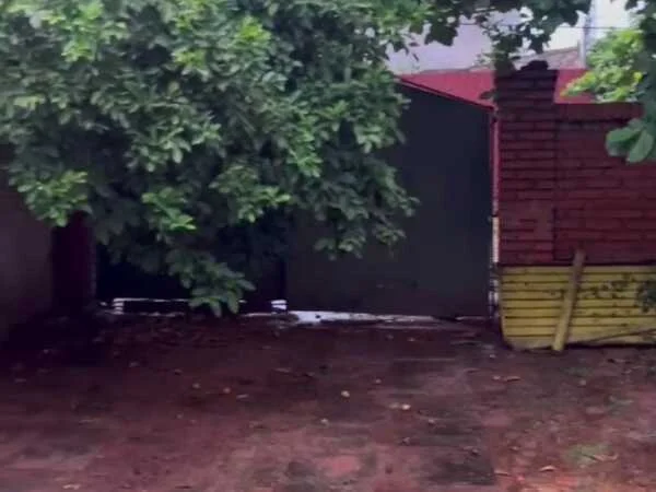House for sale at land price, Asunción, Vista Alegre