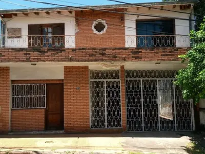 Casa à venda para reformar em San Vicente, Assunção
