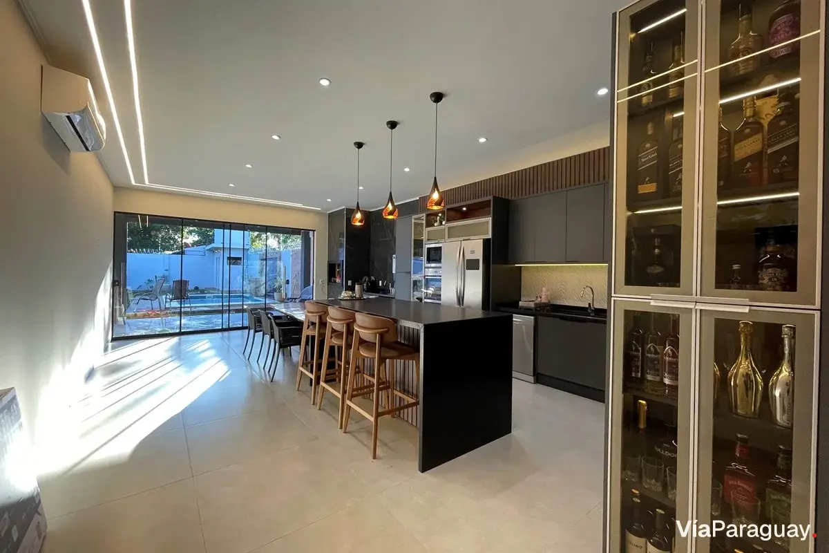 Casa en venta amoblada a estrenar en Ka'aguy Rory, Encarnación