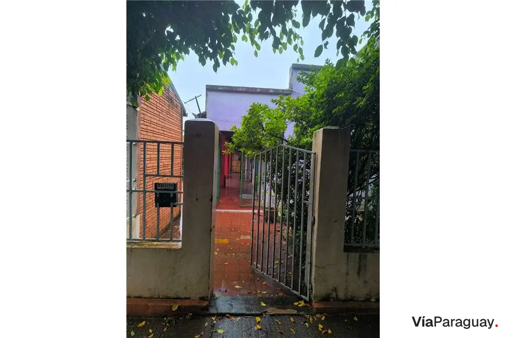 House for sale with 2 bedrooms in Encarnación, Itapúa