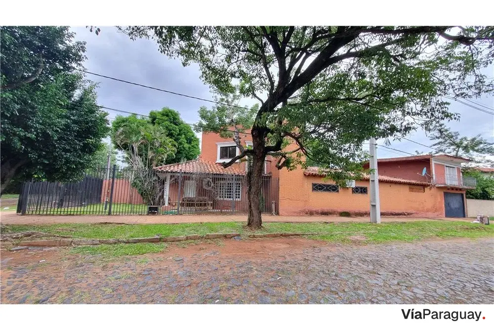 Casa à venda com 5 dormitórios em Itá Enramada, Assunção