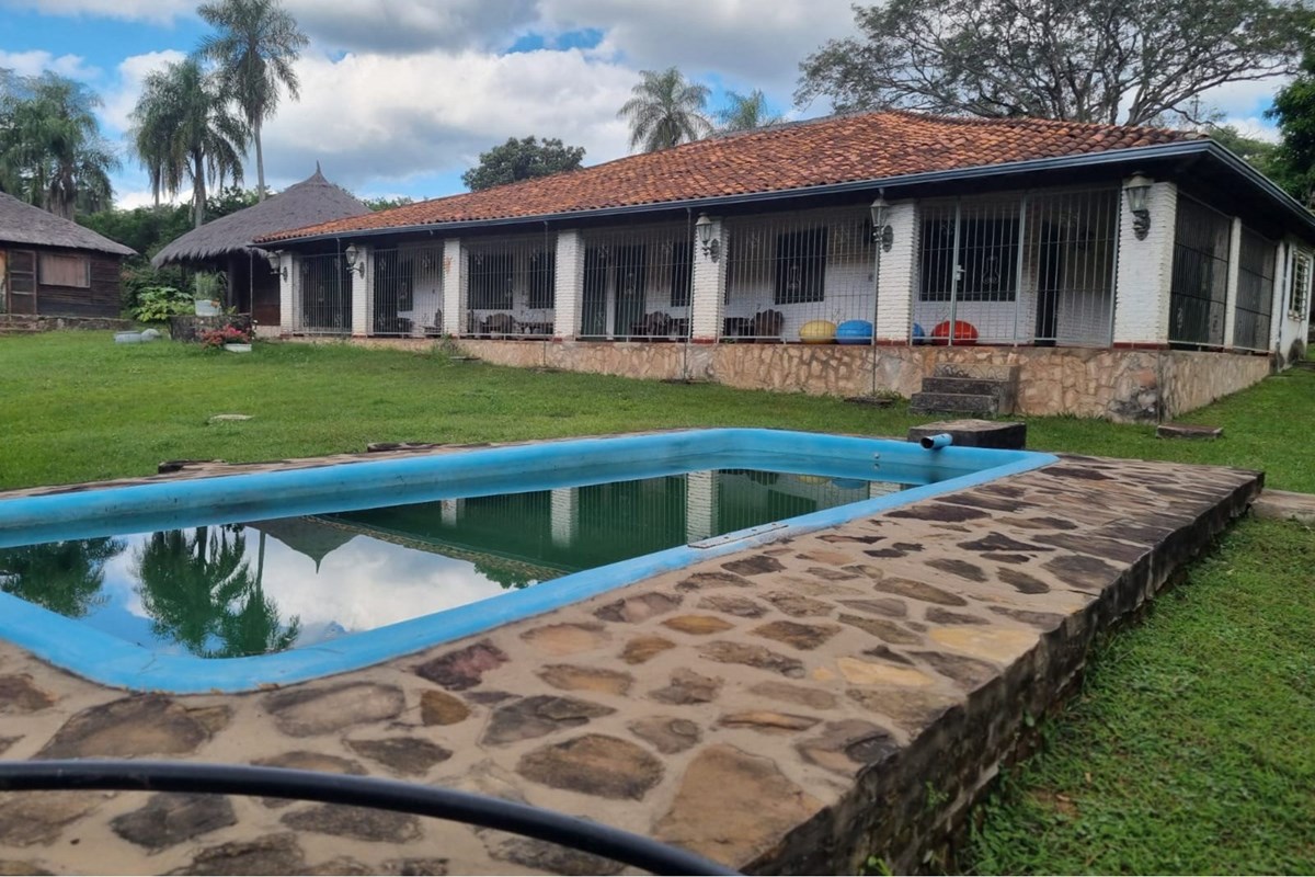 Casa à venda com 8 hectares em Caacupé, Cordillera