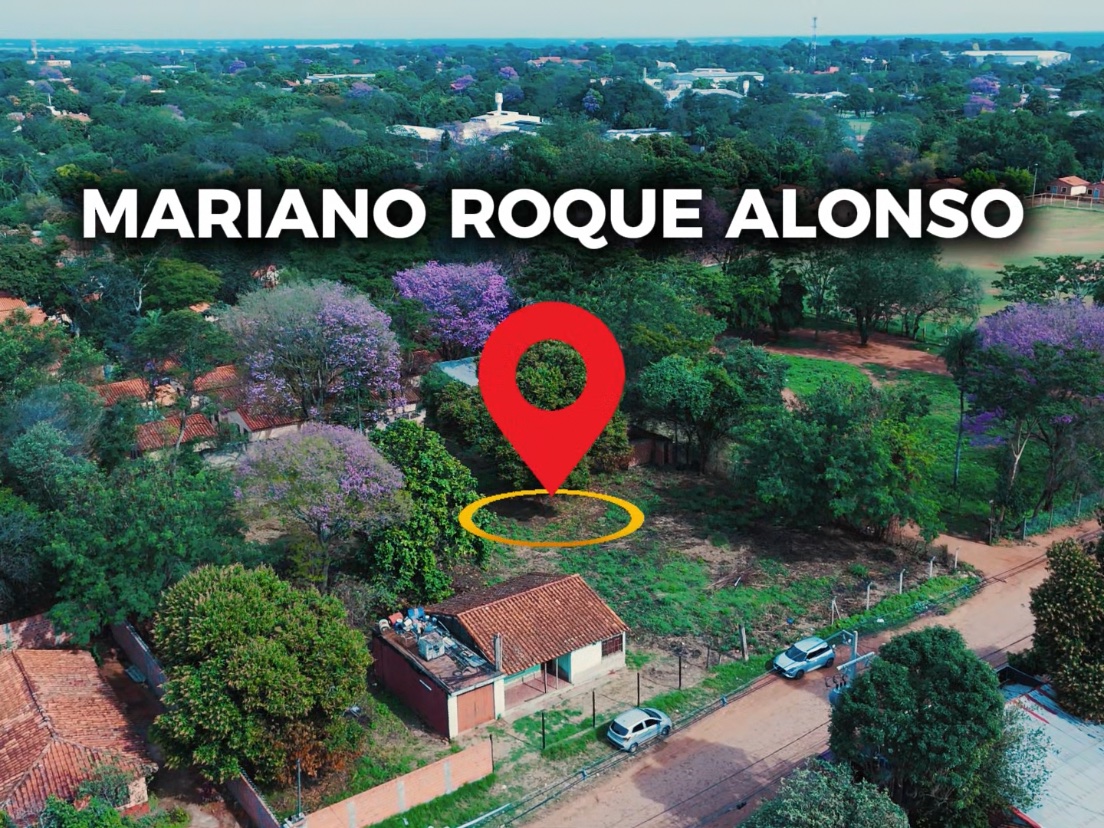 Casa en venta con amplio terreno en Mariano Roque Alonso