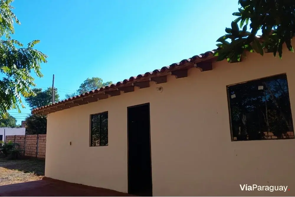 House for sale with large lot in San Antonio