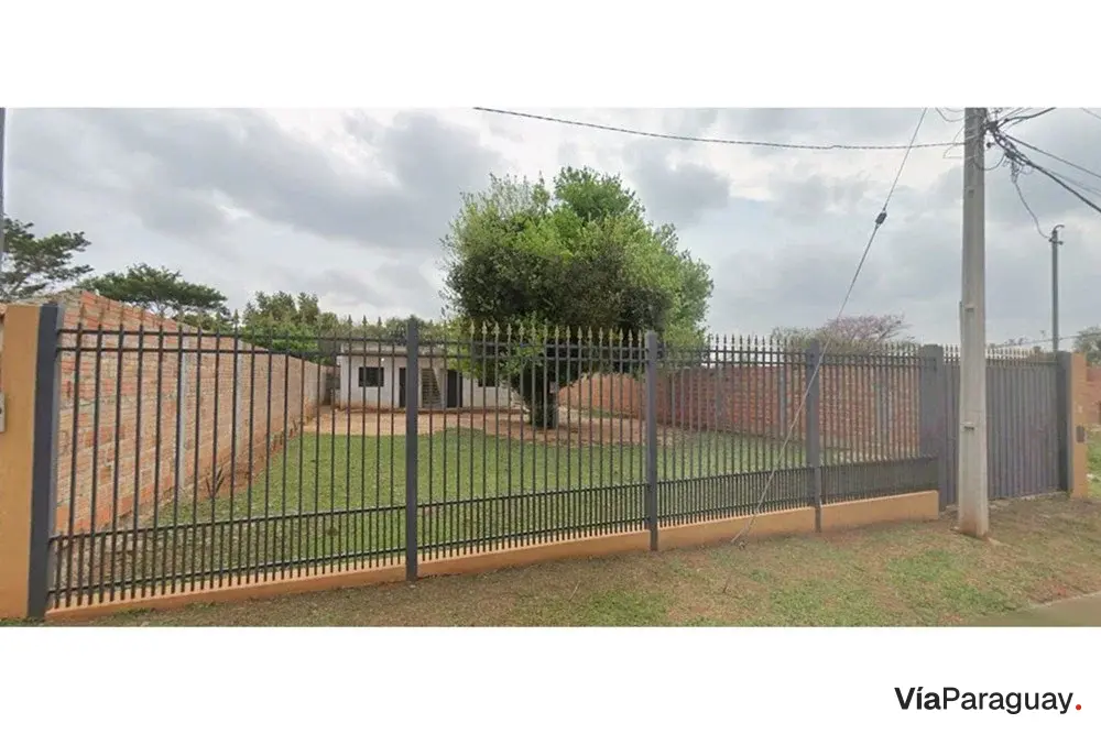 Casa en venta con amplio terreno en Toledo Cañada, Capiatá