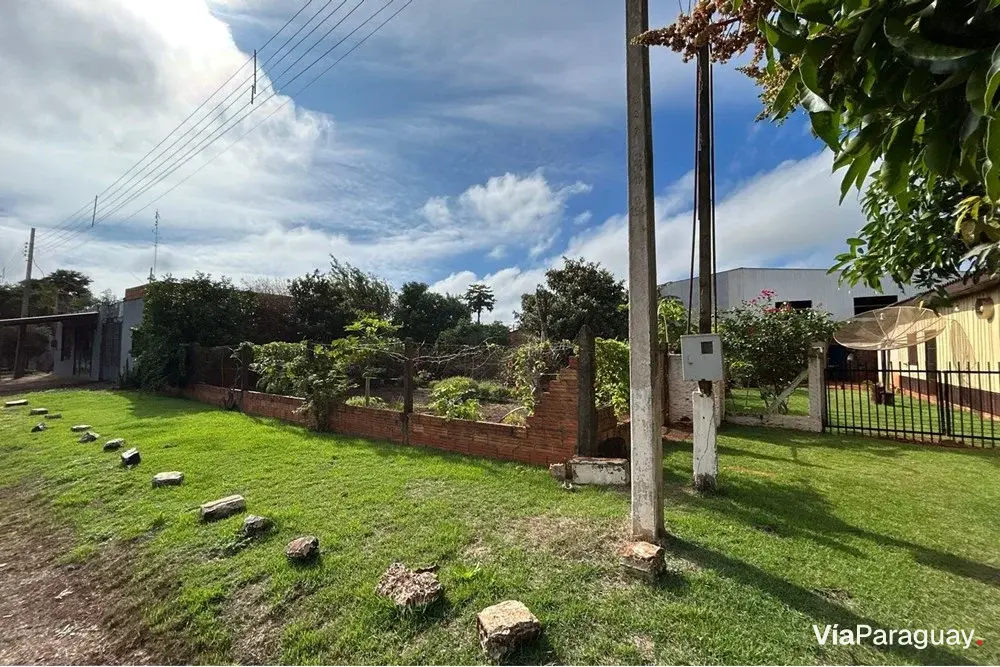 Casa à venda com dois terrenos em Campiña Verde