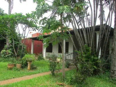 Casa en venta con dos terrenos en Laguna Sati