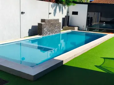 House for sale with pool in Los Laureles, Asunción