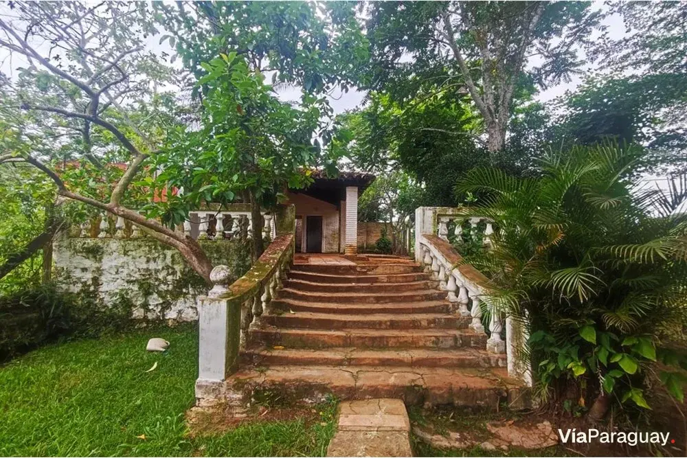 Casa à venda com praia privada em Piribebuy, Cordillera