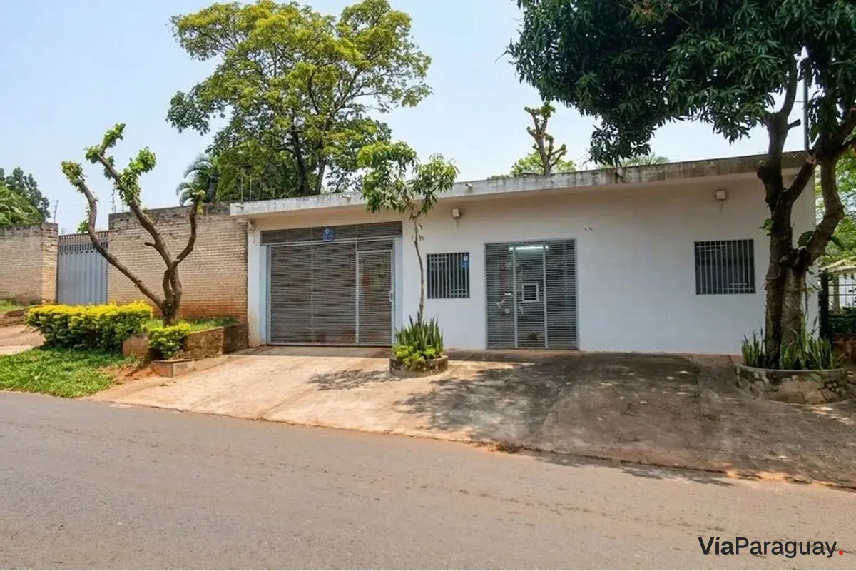 Casa à venda com salão comercial em Itá, Hugua Ñaró